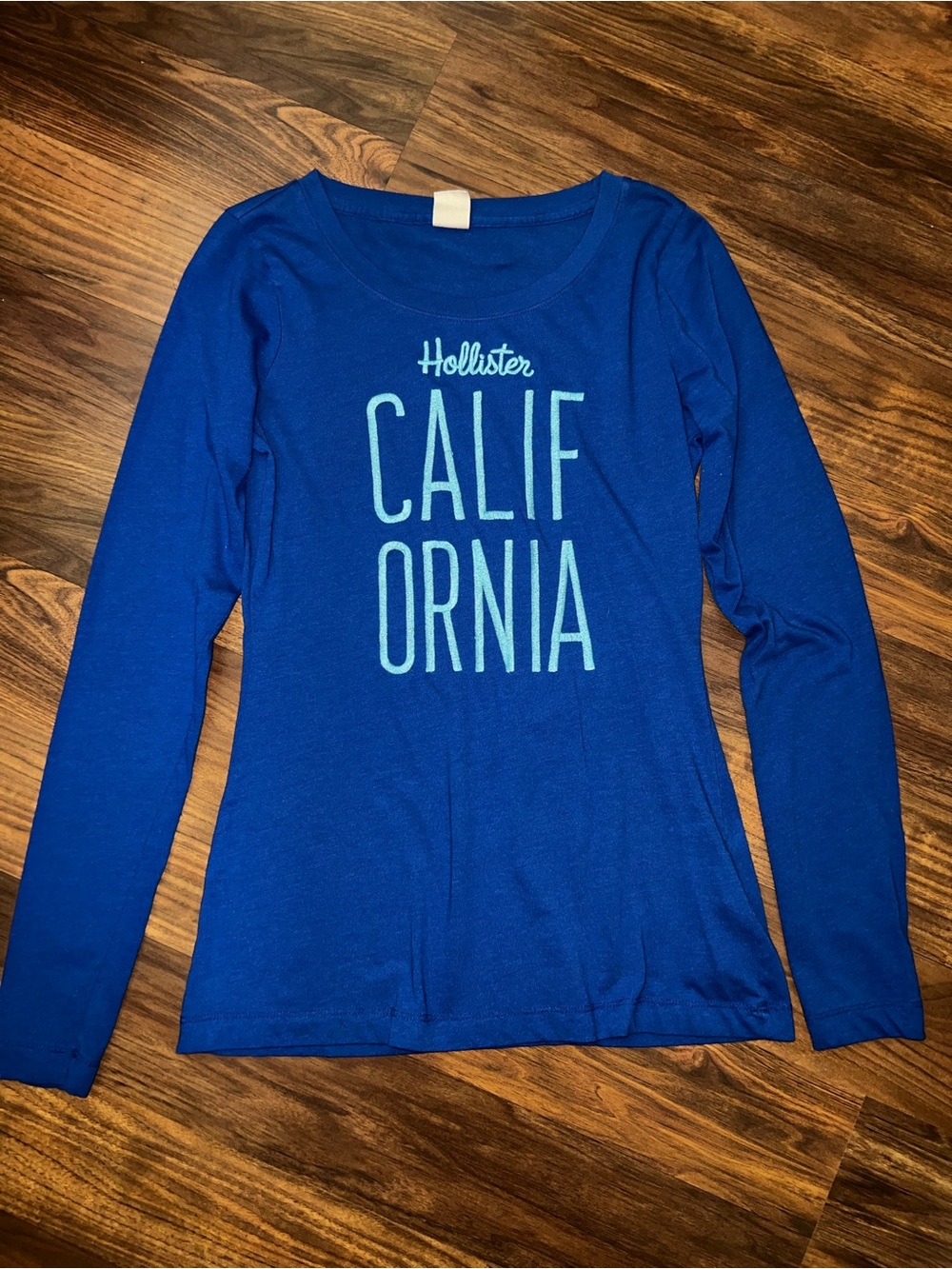 Hollister Royal Blue Long-Sleeve 'California' Graphic Tee